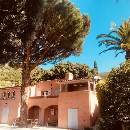 Vila D'astree *